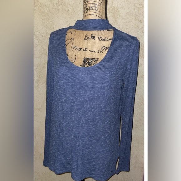 Calvin Klein Jeans Cut Out Size Medium - Picture 2 of 4